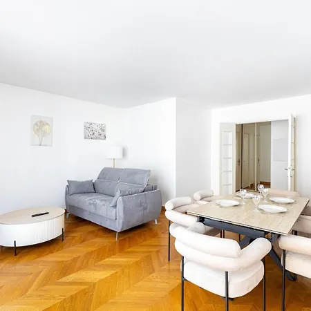 Appartement Guestraedy - Peaceful Parisian Escape *